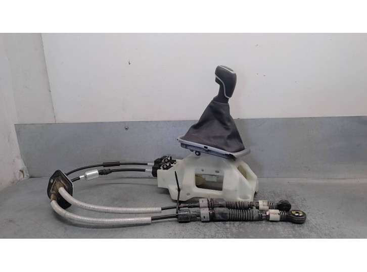 Recambio de palanca cambio para kia xceed 1.0 tgdi cat referencia OEM IAM 43700J7120 