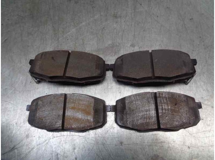 Recambio de pastillas de freno para kia carens 2.0 turbodiesel cat referencia OEM IAM 8DB35501061 90R01838578 HELLA