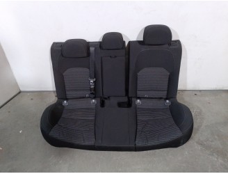 Recambio de asientos traseros para kia xceed 1.0 tgdi cat referencia OEM IAM 5016014 TELA NEGRA Y GRIS 5 PUERTAS