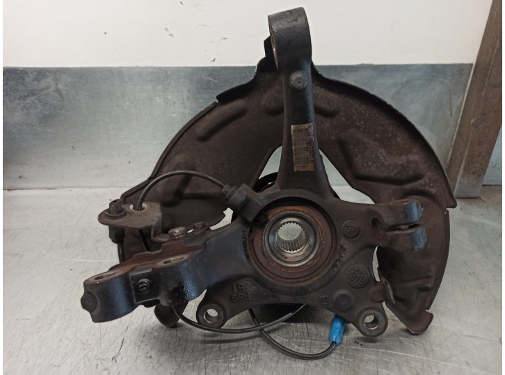 Recambio de mangueta delantera derecha para peugeot 508 1.6 16v turbo referencia OEM IAM 3647A9 