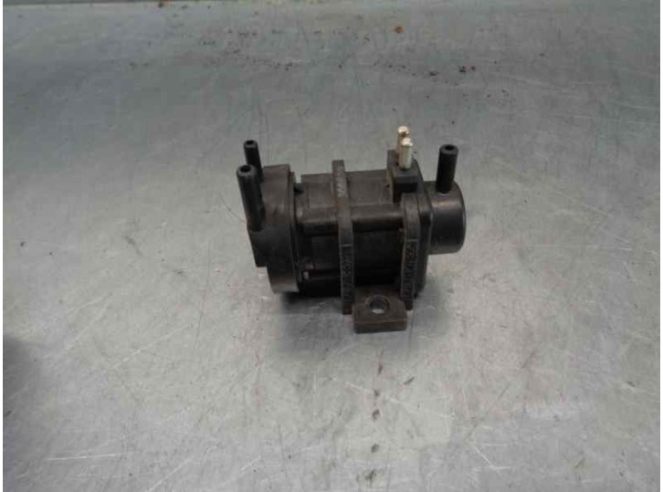 Recambio de valvula aire adicional para mercedes-benz clase c (w202) berlina 2.2 diesel cat referencia OEM IAM 