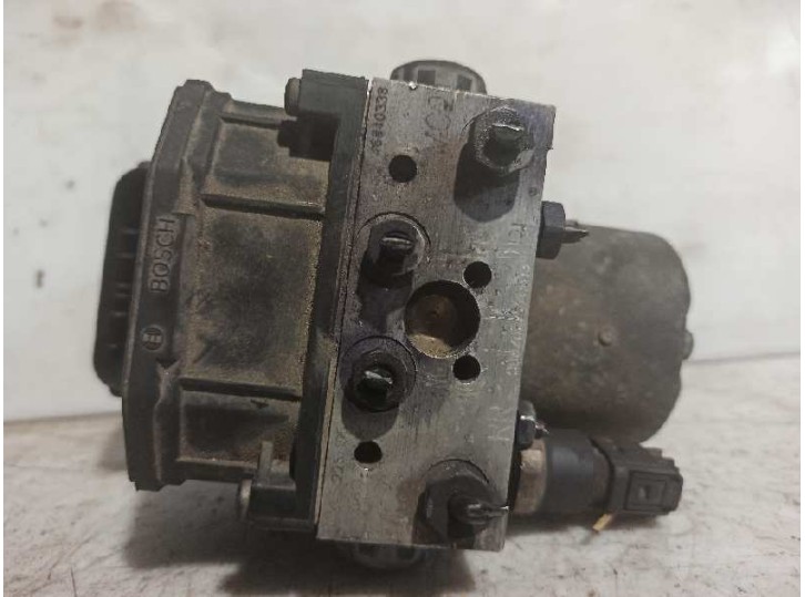 Recambio de abs para alfa romeo 166 2.0 16v ts progression referencia OEM IAM 46840338 71734809 BOSCH 0265225195