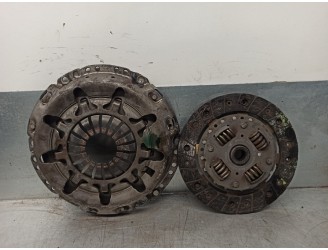 Recambio de kit embrague para suzuki swift berlina (mz) 1.3 16v cat referencia OEM IAM 2210086G40 319011010 LUK