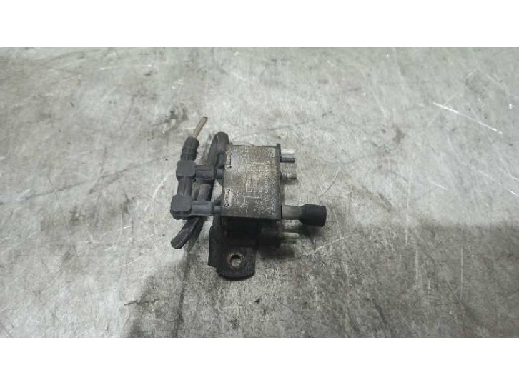 Recambio de valvula para mercedes-benz clase c (w202) berlina 2.8 v6 18v cat referencia OEM IAM 0025400697 5690130F04 BINDER