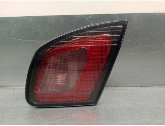 Recambio de piloto trasero derecho para nissan primera berlina (p11) 2.0 turbodiesel cat referencia OEM IAM 265509F510 DE PORTON