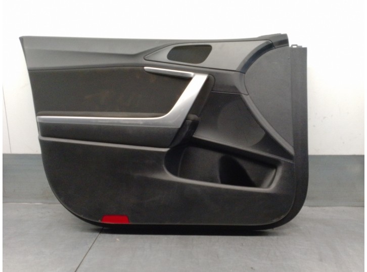 Recambio de guarnecido puerta delantera izquierda para kia xceed 1.0 tgdi cat referencia OEM IAM 82350J7000 5 PUERTAS