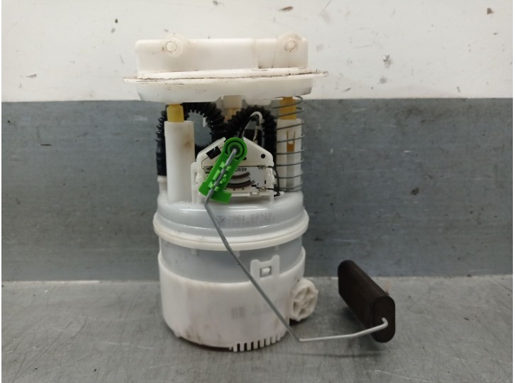 Recambio de aforador para dacia sandero ii 1.0 12v cat referencia OEM IAM 172022377R 172022377R 