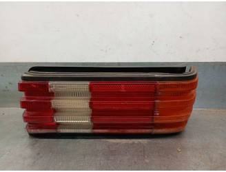 Recambio de piloto trasero derecho para mercedes-benz clase s (w126) berlina+coupe sec 560 referencia OEM IAM A1268200864 A12682