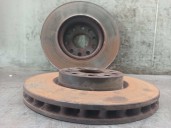 Replacement front brake disc for Alfa Romeo 166 2.0 16V TS Progression OEM IAM reference 