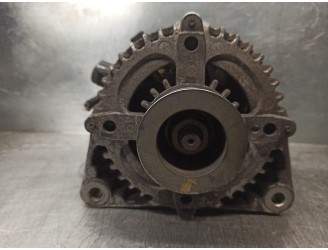 Replacement alternator for Citroën C2 1.4 HDi OEM IAM reference 9640623580 1042103240 DENSO