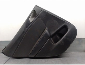 Recambio de guarnecido puerta trasera izquierda para kia xceed 1.0 tgdi cat referencia OEM IAM 83350J7800 5 PUERTAS