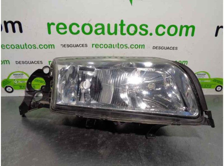 Recambio de faro derecho para volvo s80 berlina 2.4 cat referencia OEM IAM 8620471 89004439 4 PUERTAS