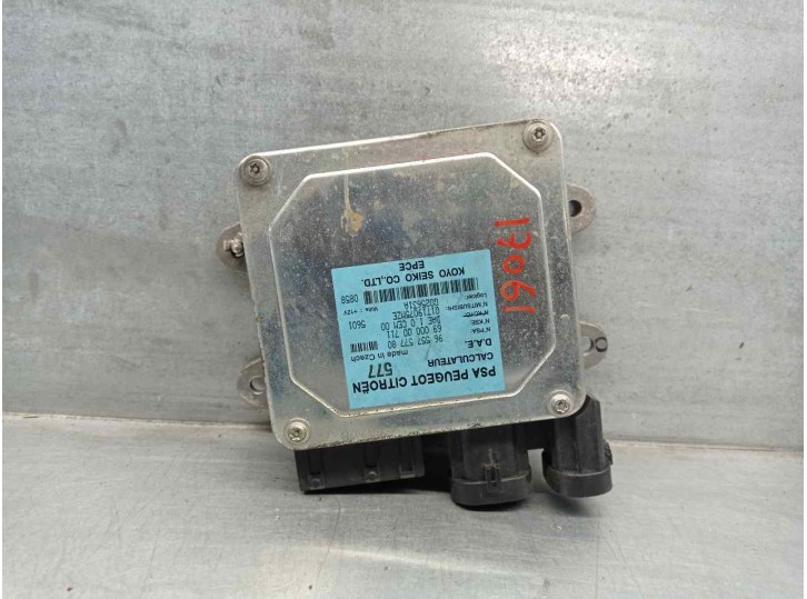 Recambio de centralita para citroën c3 1.4 hdi referencia OEM IAM 9655757780 6900000711 