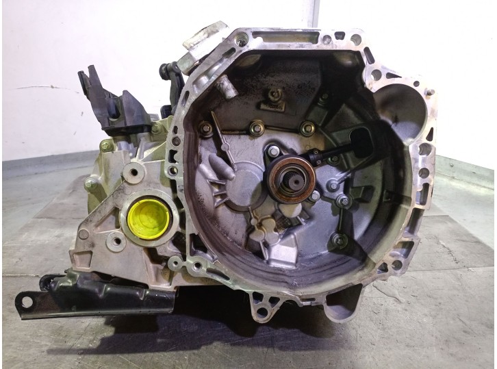 Recambio de caja cambios para dacia sandero ii 1.0 12v cat referencia OEM IAM JH3372 320101572R S078185