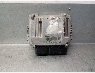 Recambio de centralita motor uce para lancia delta iii (844_) 2.0 d multijet (844.axd1a, 844.axm1a) referencia OEM IAM 51877433 