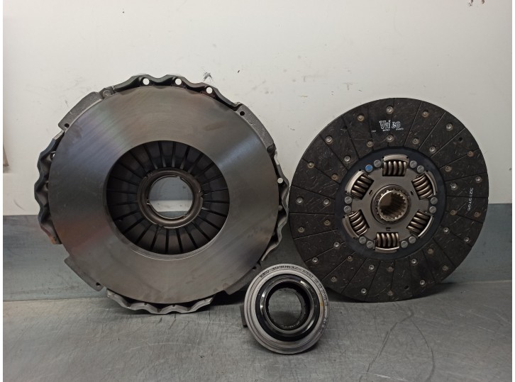 Recambio de kit embrague para » otros... 3.9t 17s 120 m-bus vespino 130e referencia OEM IAM 805785 805785 VALEO