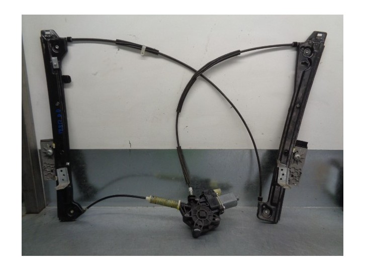 Recambio de elevalunas delantero derecho para mini cooper (rc31) (2004-...) manual 1.6 85 referencia OEM IAM 2753722 2 PINES 3 P