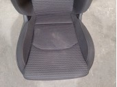 Replacement front right seat for Kia XCeed 1.0 TGDi CAT OEM IAM reference 5016098 BLACK AND GREY FABRIC 5 DOORS