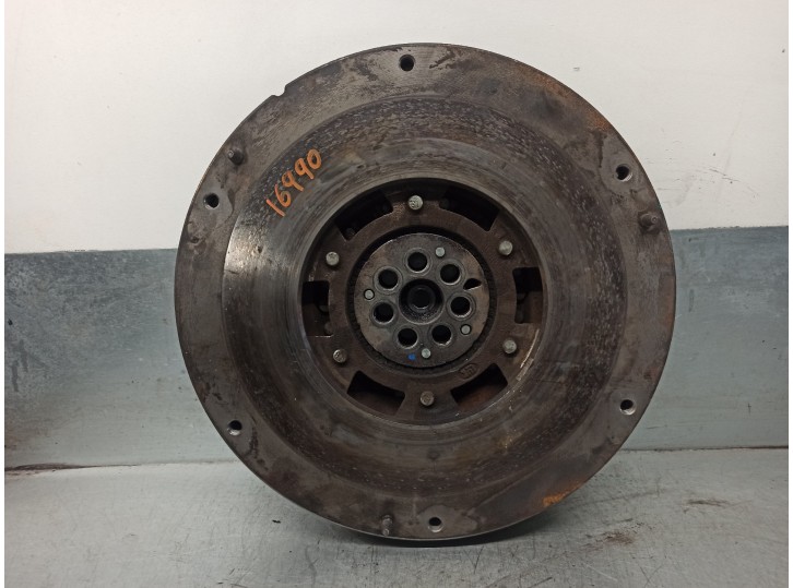 Recambio de volante motor para iveco daily ka 2.3 diesel cat referencia OEM IAM 504382924  