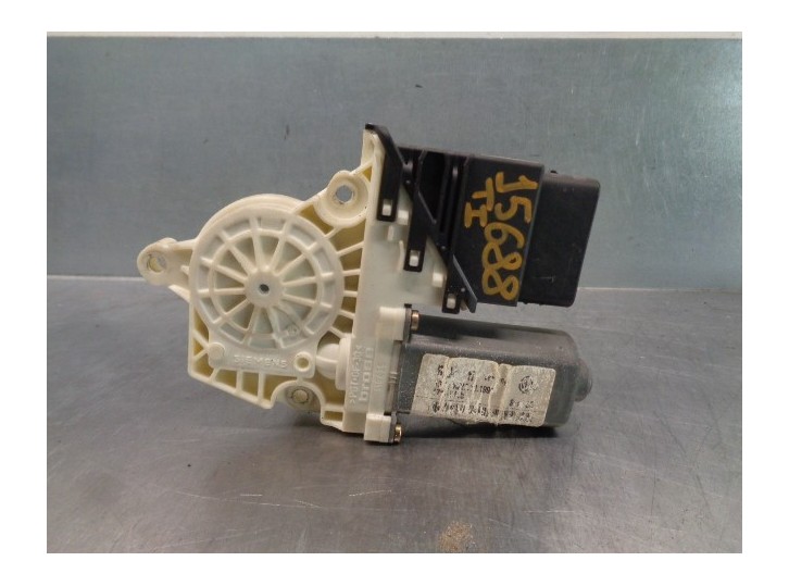 Recambio de motor elevalunas trasero izquierdo para seat leon (1m1) 1.9 tdi referencia OEM IAM 1J4959811C 18 PINES 5 PUERTAS