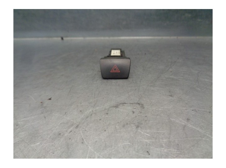 Recambio de warning para mazda 2 lim. (de) 1.3 16v cat referencia OEM IAM D651664H0 