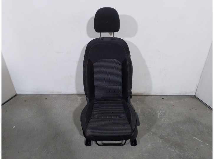 Recambio de asiento delantero izquierdo para kia xceed 1.0 tgdi cat referencia OEM IAM 5016099 TELA NEGRA Y GRIS 5 PUERTAS