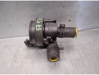 Recambio de valvula intercambio de calefaccion para mercedes-benz clase gla (w156) 2.1 cdi cat referencia OEM IAM A0005000686 03