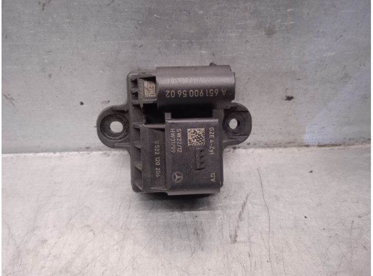 Recambio de caja precalentamiento para mercedes-benz clase gla (w156) 2.1 cdi cat referencia OEM IAM A6519005602 14140006401 BER