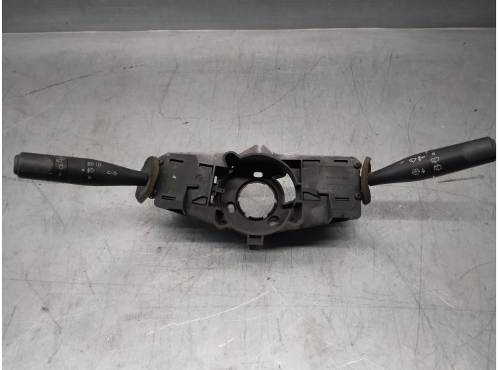 Recambio de mando luces para peugeot 206 berlina 1.9 diesel referencia OEM IAM 9630605180 34394302 JAEGER