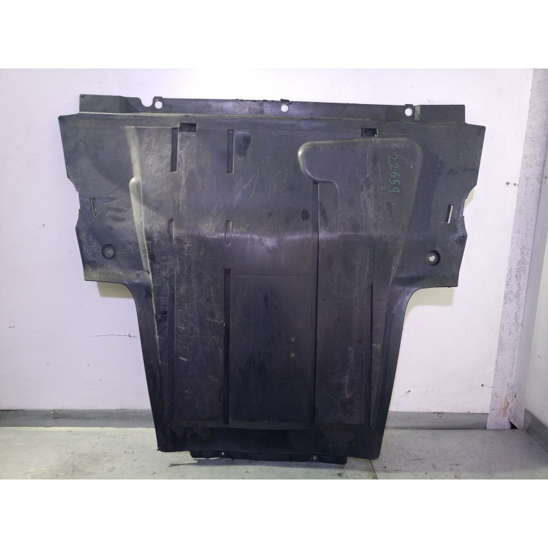 Recambio de cubrecarter para renault scénic ii (jm0/1_) 1.6 16v (jm1r) referencia OEM IAM 8200115689  8200115687 FAURECIA
