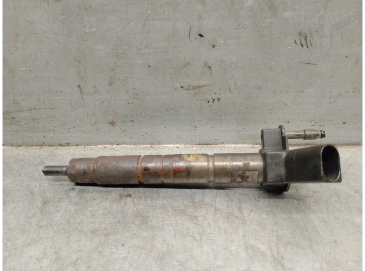 Recambio de inyector para bmw x1 (e84) xdrive 20 d referencia OEM IAM 780542803 