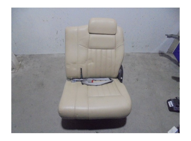 Recambio de asientos trasero izquierdo para chevrolet trans sport 3.4 v6 cat referencia OEM IAM 3ª FILA CUERO BEIGE 5 PUERTAS