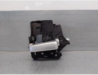 Replacement rear right interior door handle for Citroën Berlingo 1.6 16V HDI OEM IAM reference 9682100677 SLIDING 5 DOOR