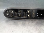 Replacement front left window switch for Peugeot 407 SW 2.0 16v HDi FAP cat (RHR / DW10BTED4) OEM IAM reference 96