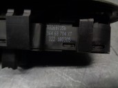 Replacement front left window switch for Peugeot 407 SW 2.0 16v HDi FAP cat (RHR / DW10BTED4) OEM IAM reference 96