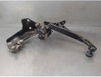 Recambio de amortiguador delantero para citroën berlingo 1.6 16v hdi referencia OEM IAM 9680486880 9680486680 