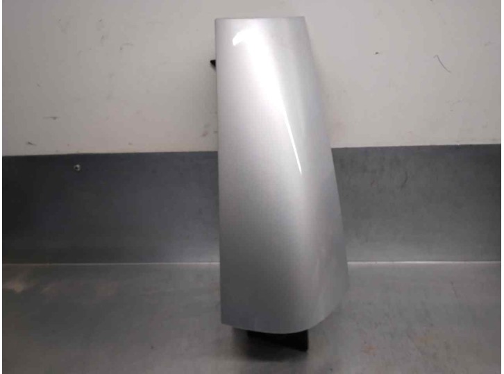 Recambio de molduras traseras para mini r55 clubman 16v cat referencia OEM IAM 51137167228 
