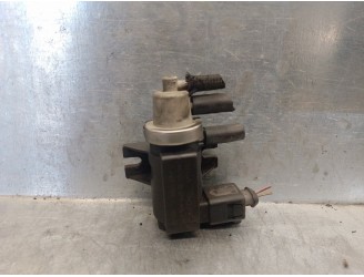 Recambio de electrovalvula vacio para ford focus berlina (cak) 1.6 16v cat referencia OEM IAM 1J0906627B 72290345 PIERBURG