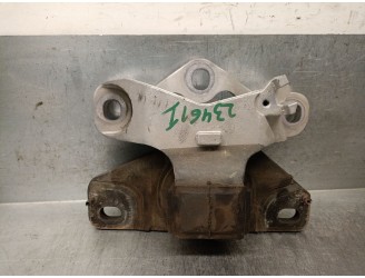 Recambio de soporte motor izquierdo para mazda 3 hatchback (bp) 2.0 skyactiv-g m hybrid referencia OEM IAM PE  