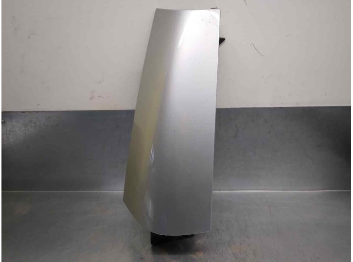 Recambio de molduras traseras para mini r55 clubman 16v cat referencia OEM IAM 51137167227 