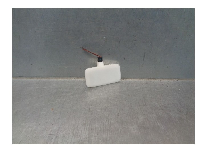 Recambio de luz interior para bmw serie 3 touring (g21) 2.0 16v turbodiesel referencia OEM IAM 42947276401 