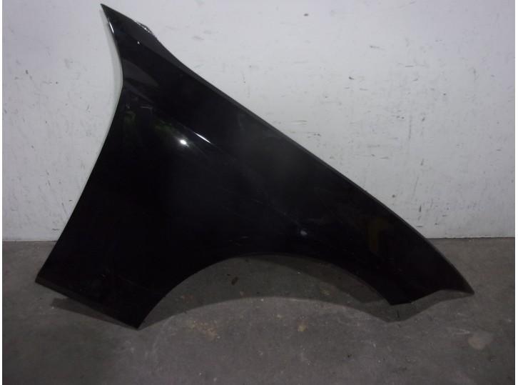 Recambio de aleta delantera derecha para bmw serie 3 touring (g21) 2.0 16v turbodiesel referencia OEM IAM 41008494440 NEGRA 