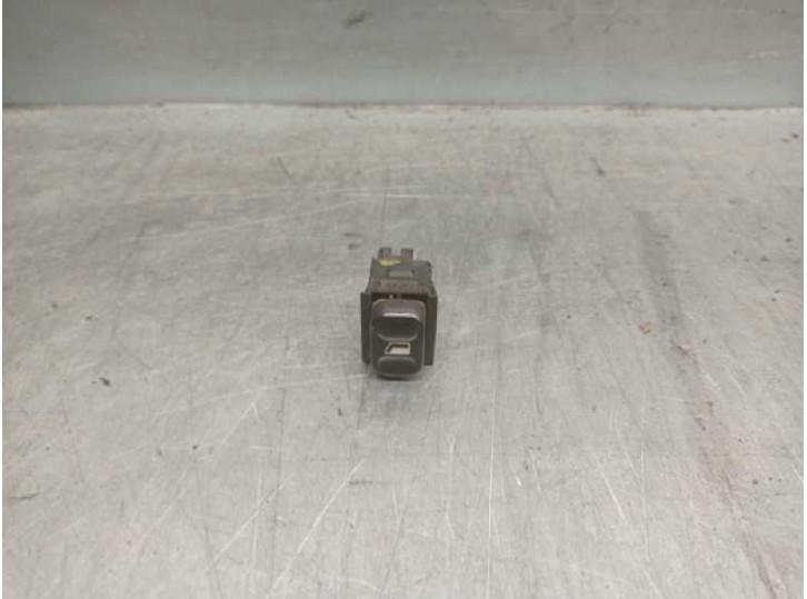 Recambio de mando elevalunas delantero derecho para fiat scudo (222) 1.9 turbodiesel referencia OEM IAM 9608618789  