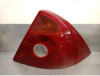 Recambio de piloto trasero derecho para ford mondeo iii (b5y) 1.8 16v referencia OEM IAM 1371849 1371849 