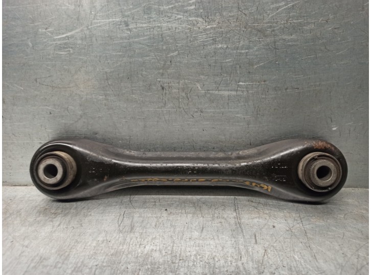 Replacement rear right lower suspension arm for Ford Focus Lim. (CB8) 1.0 EcoBoost CAT OEM IAM reference 1703145 