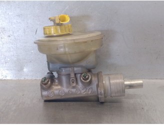 Recambio de bomba freno para seat ibiza (6k) 1.6 referencia OEM IAM 357611019B 357611019B 21025599 BENDIX