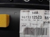 Recambio de guarnecido puerta delantera derecha para citroën ds5 2.0 hdi fap referencia OEM IAM 96733125ZD 