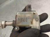 Recambio de motor tapa deposito combustible para volkswagen golf v plus (1kp) 1.9 referencia OEM IAM 5M0810773 HL0806613 HELLA