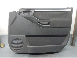 Recambio de guarnecido puerta delantera derecha para opel meriva a 1.7 16v referencia OEM IAM 13214239 13123516 