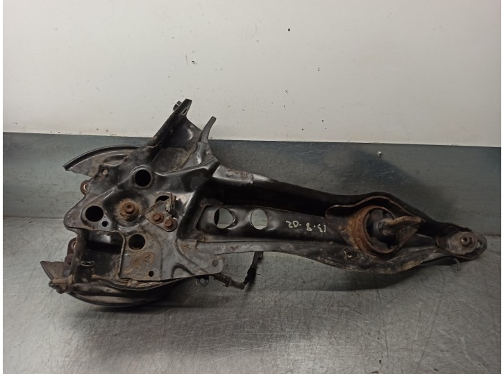 Replacement rear left stub axle for MG MG ZS 1.8 16V CAT OEM IAM reference 18K4F BASKET 19B